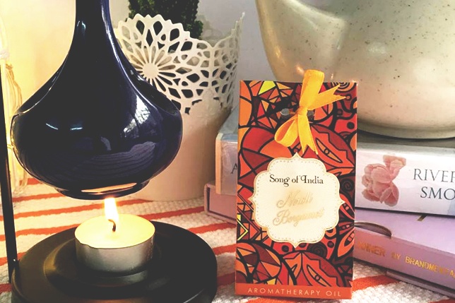 Home Decor With Song Of India